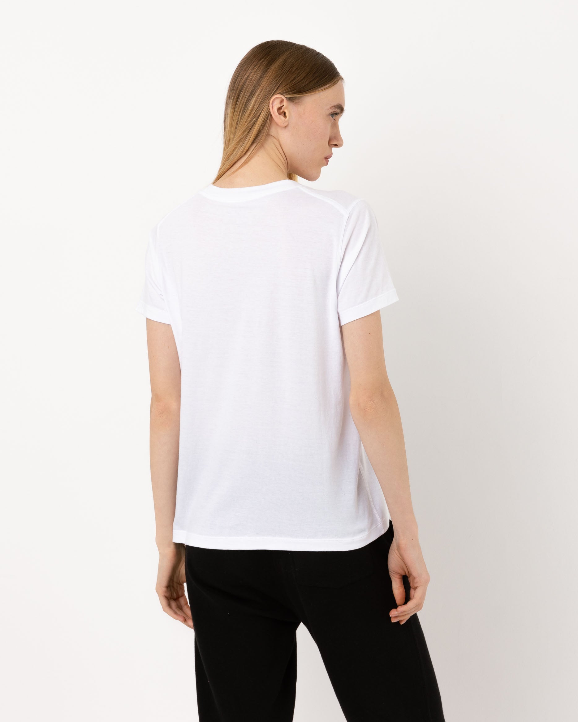 JA80ACOMC1F_190WHITE_2.jpg